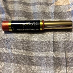 Lipsense